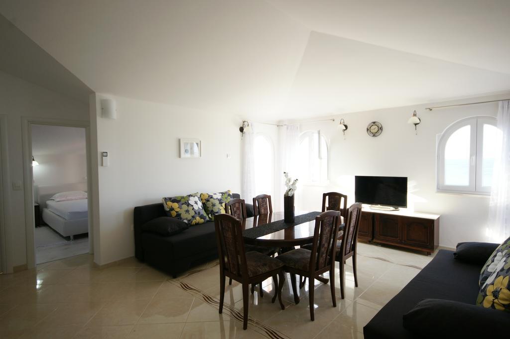 Apartments Villa Rosina Rogoznica  Zimmer foto
